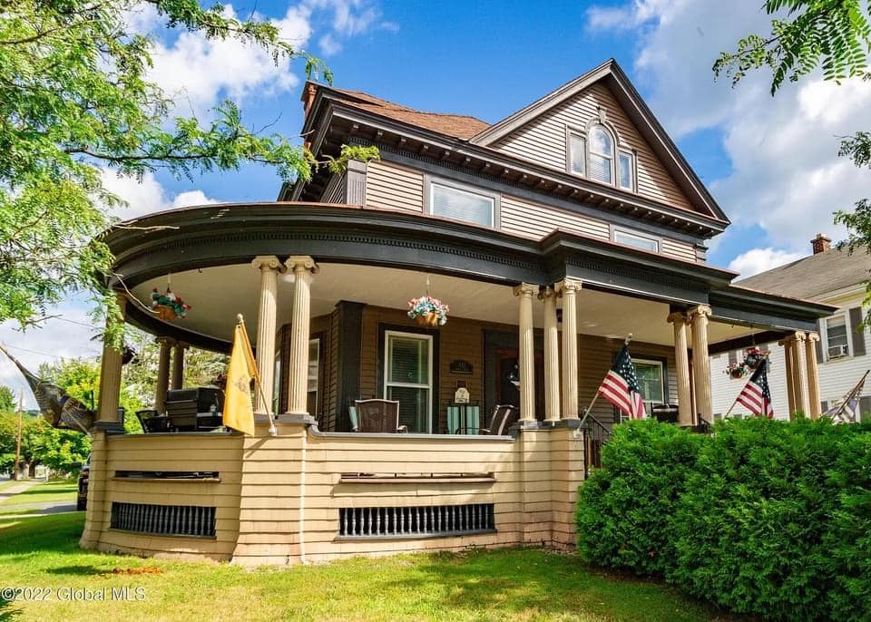 1850 Historic House For Sale In Northville New York