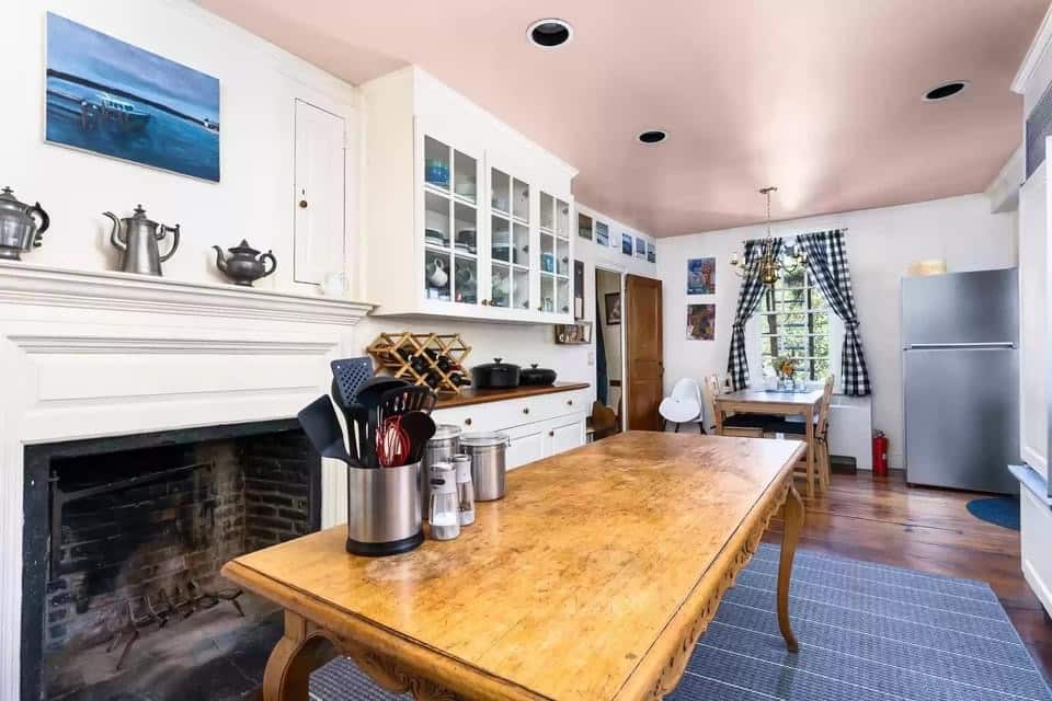 1737 Cushing House For Sale In Providence Rhode Island