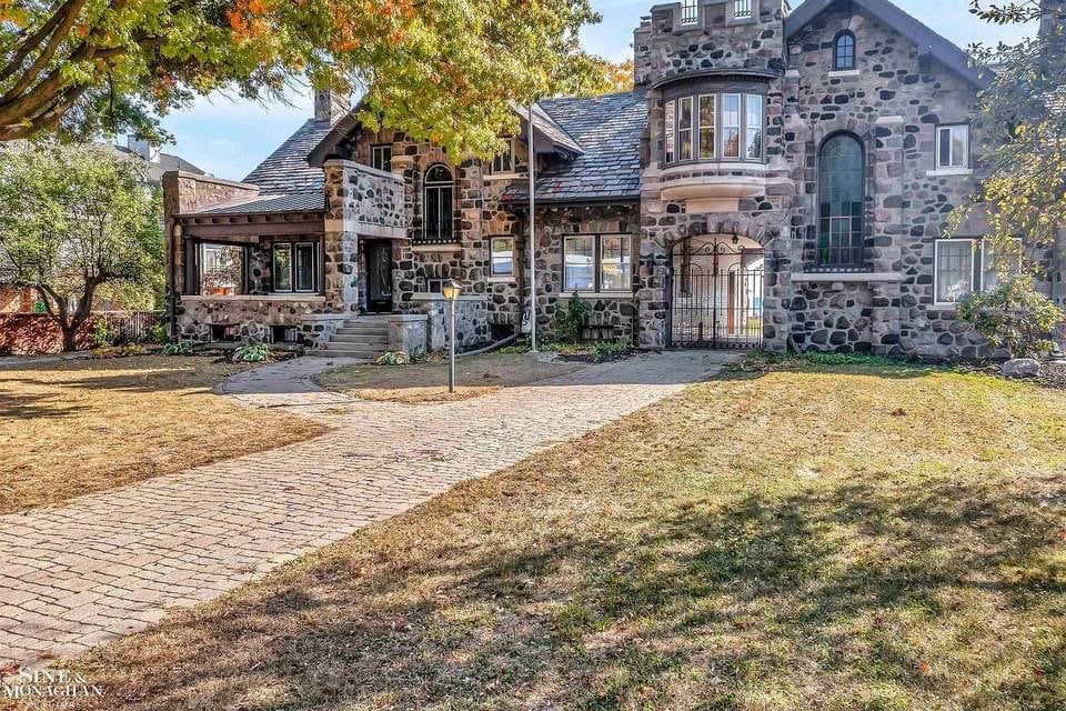 1926 Stone House For Sale In Saint Clair Shores Michigan