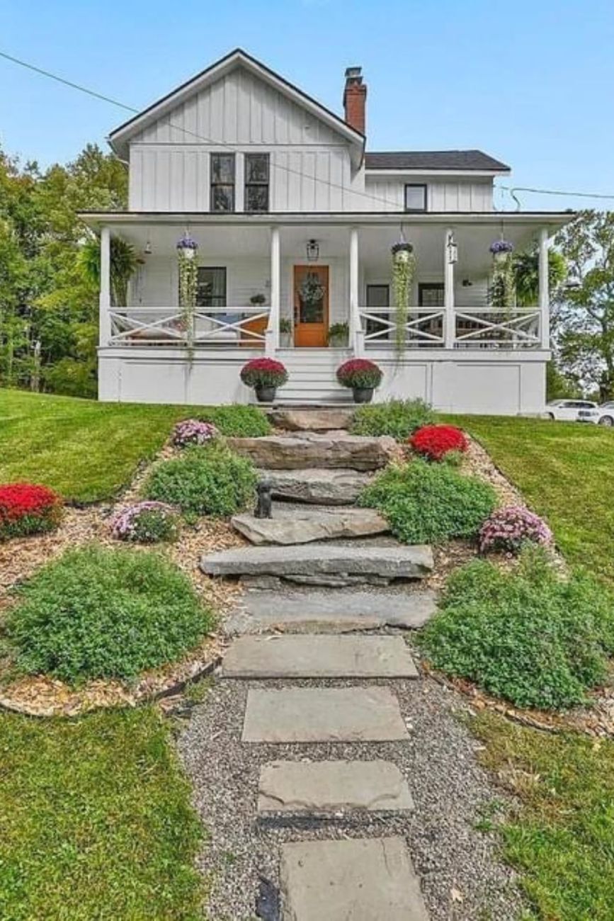 1900 Farmhouse For Sale In Beach Lake Pennsylvania