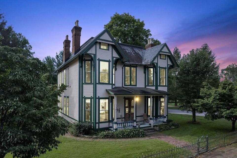 1868 Victorian For Sale In Augusta Kentucky
