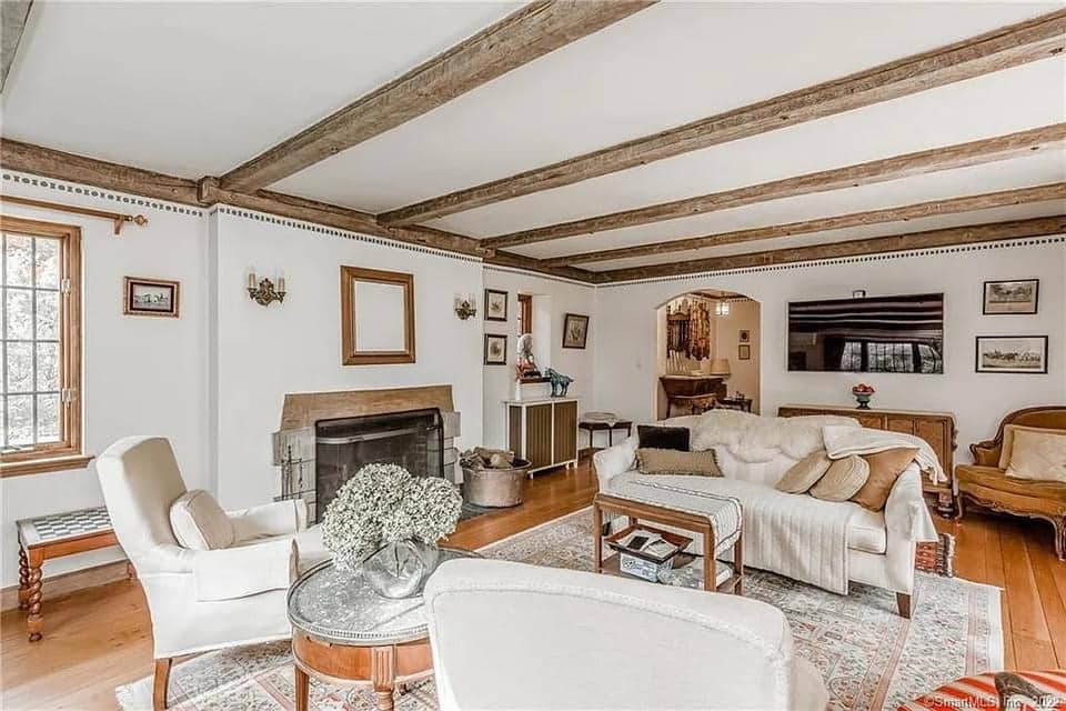 1930 Tudor Revival For Sale In Bloomfield Connecticut