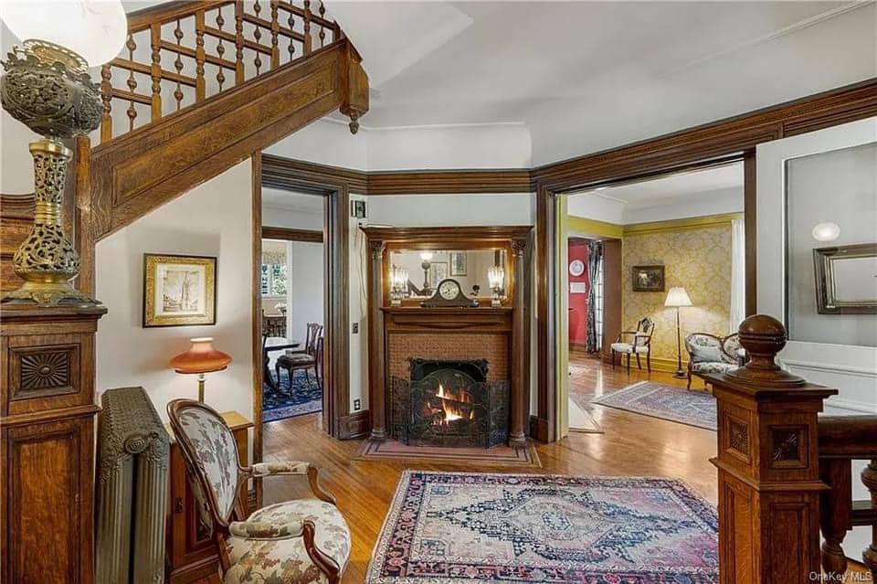 1890 Victorian For Sale In New Rochelle New York