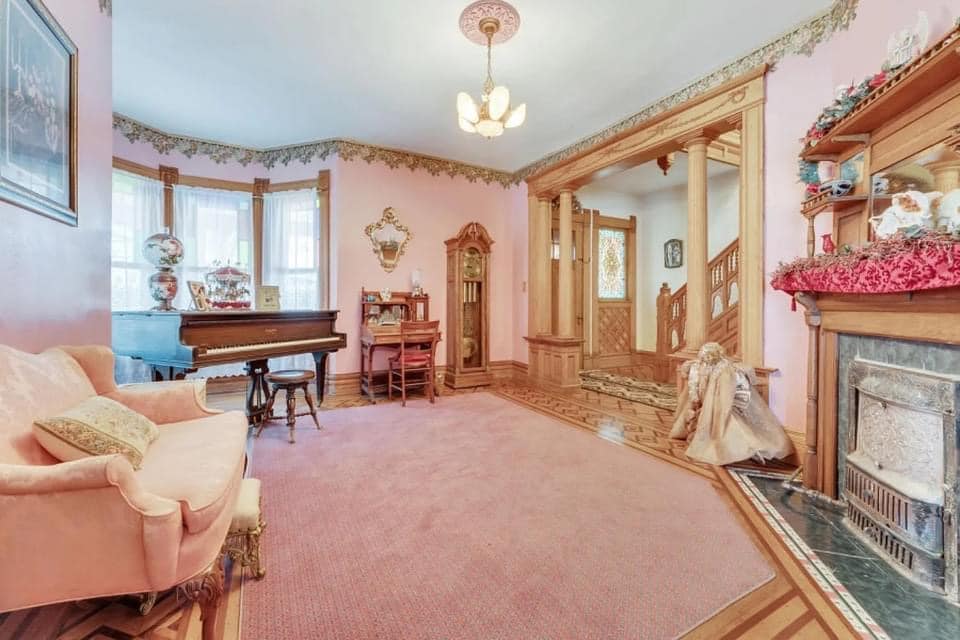 1893 Victorian For Sale In Kentland Indiana