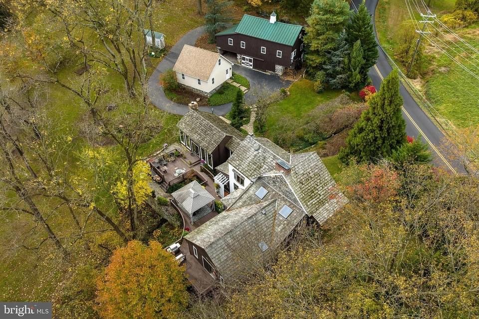 1860 Farmhouse For Sale In Landenberg Pennsylvania