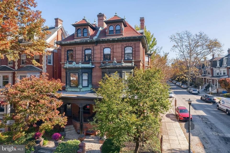 1911 Historic House For Sale In Philadelphia Pennsylvania