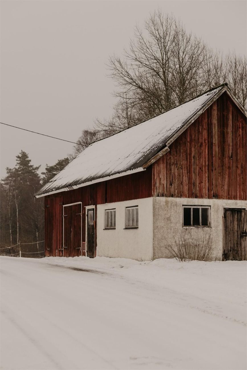 1946 Historic House For Sale In Herrljunga Sweden