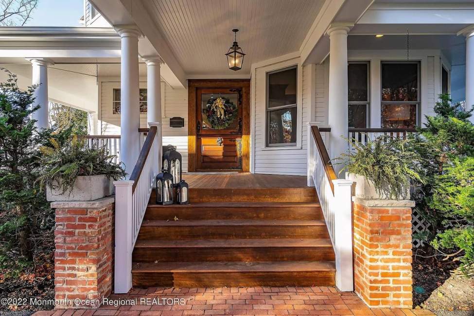 1903 Historic House In Shrewsbury Boro New Jersey — Captivating Houses