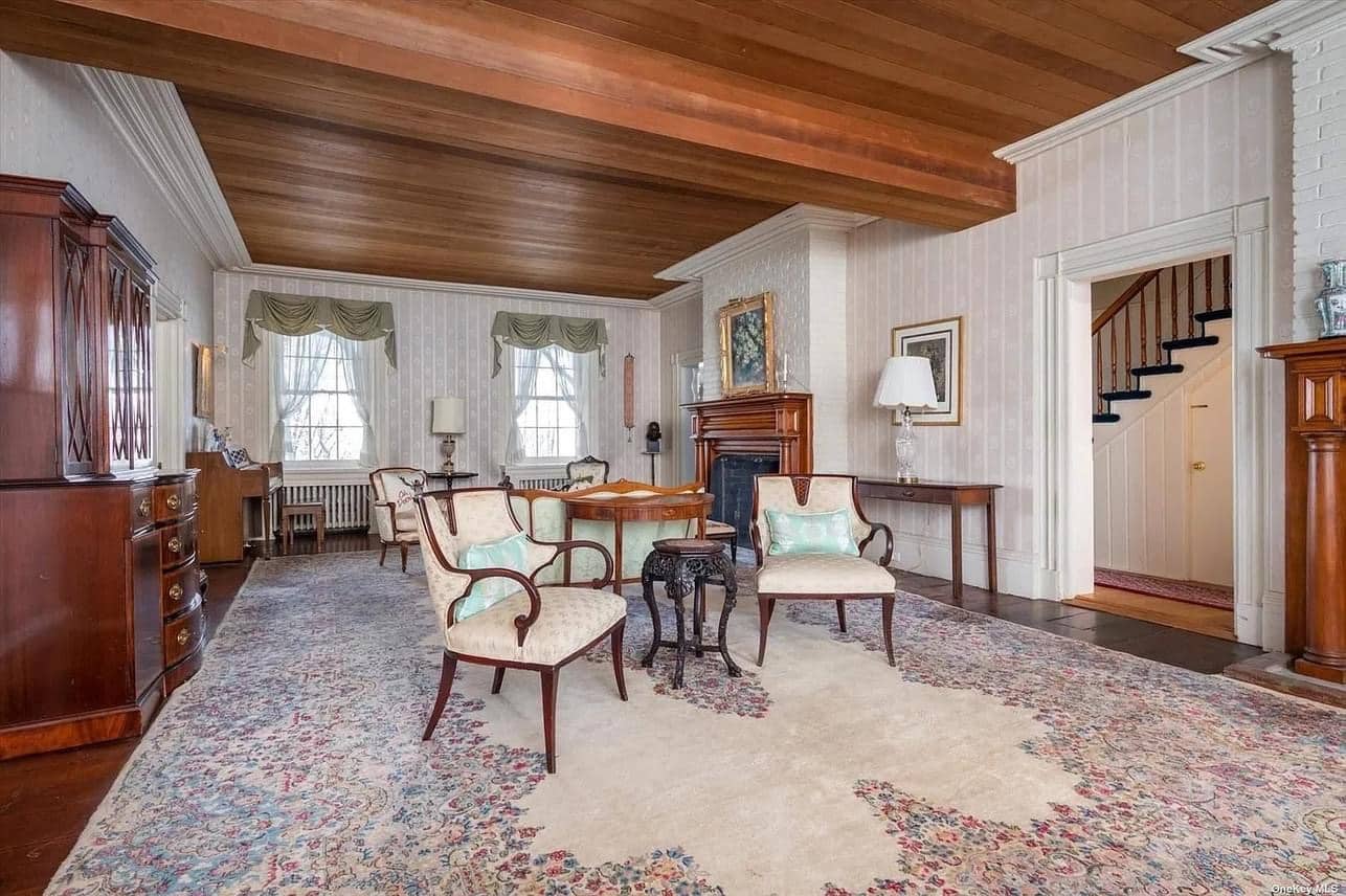 1830 Historic House For Sale In Roslyn New York