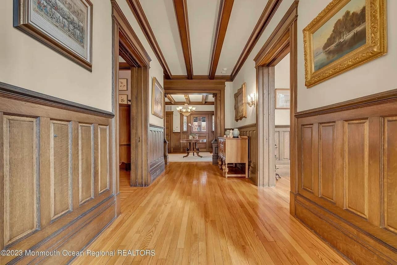 1910 Neoclassical For Sale In Sea Girt New Jersey