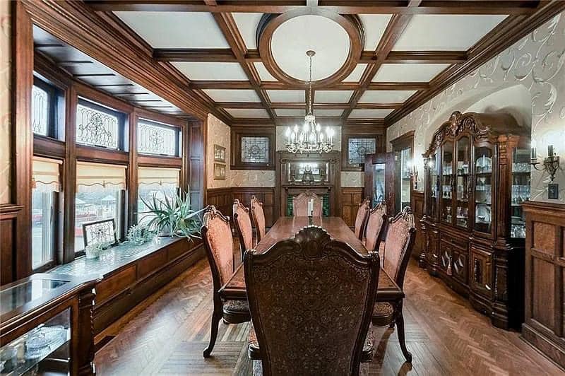 1900 Colonial Revival For Sale In Pittsburgh Pennsylvania