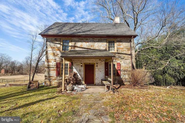 1780 Stone House In West Chester Pennsylvania — Captivating Houses