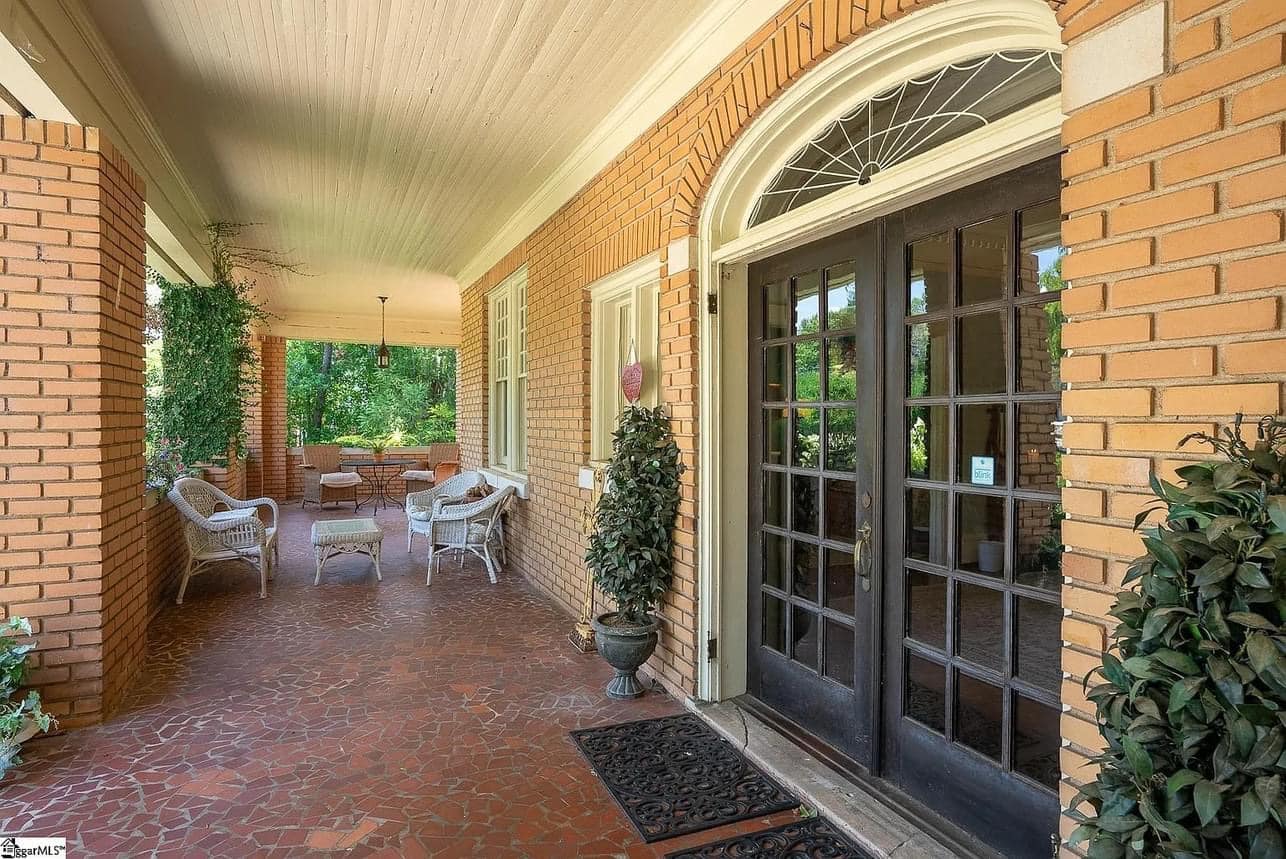 1917 Dutch Colonial For Sale In Laurens South Carolina