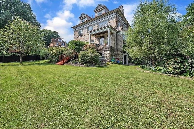 1906 Historic House For Sale In Pittsburgh Pennsylvania
