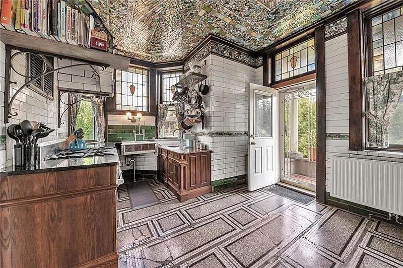 1906 Historic House For Sale In Pittsburgh Pennsylvania