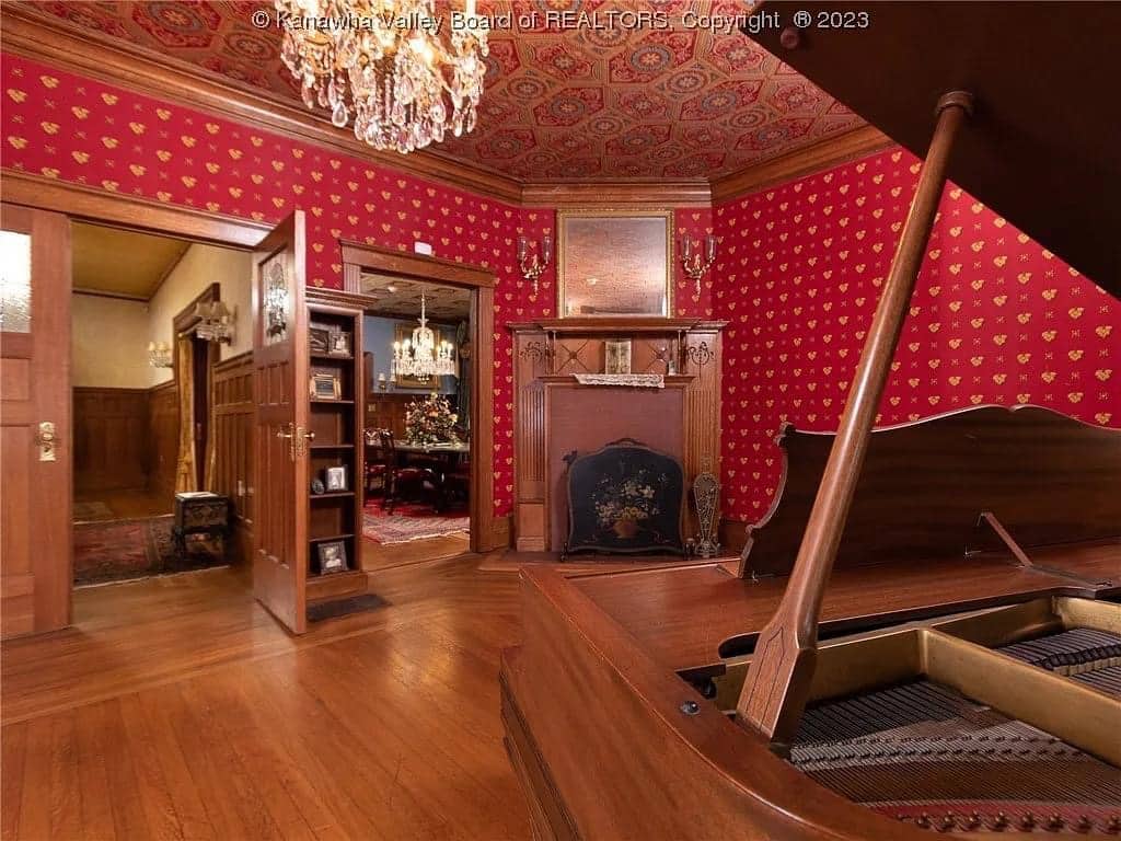 1899 Historic House For Sale In Charleston West Virginia