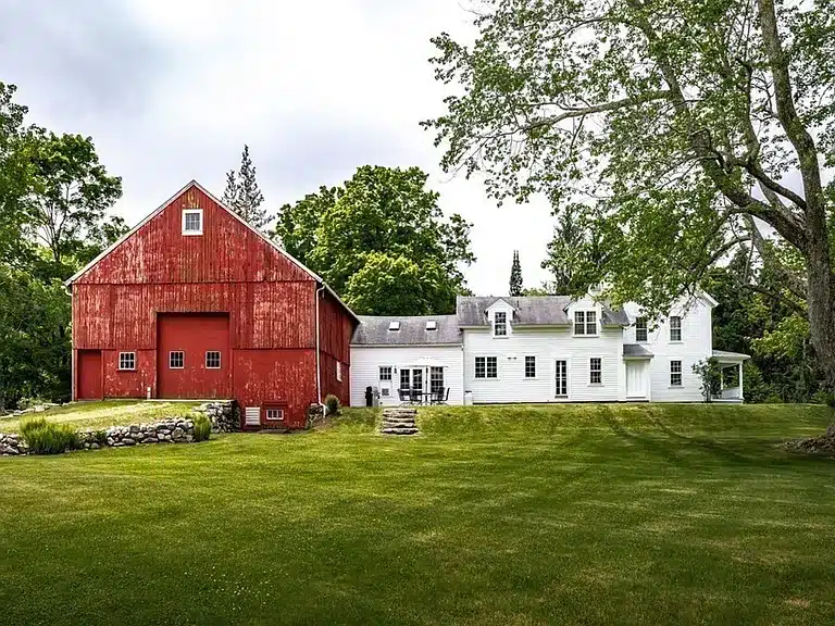 1850 Farmhouse For Sale In Hardwick Massachusetts