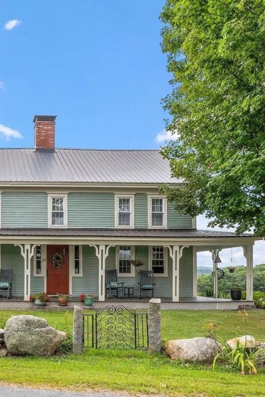 1792 Farmhouse For Sale In Sanbornton New Hampshire