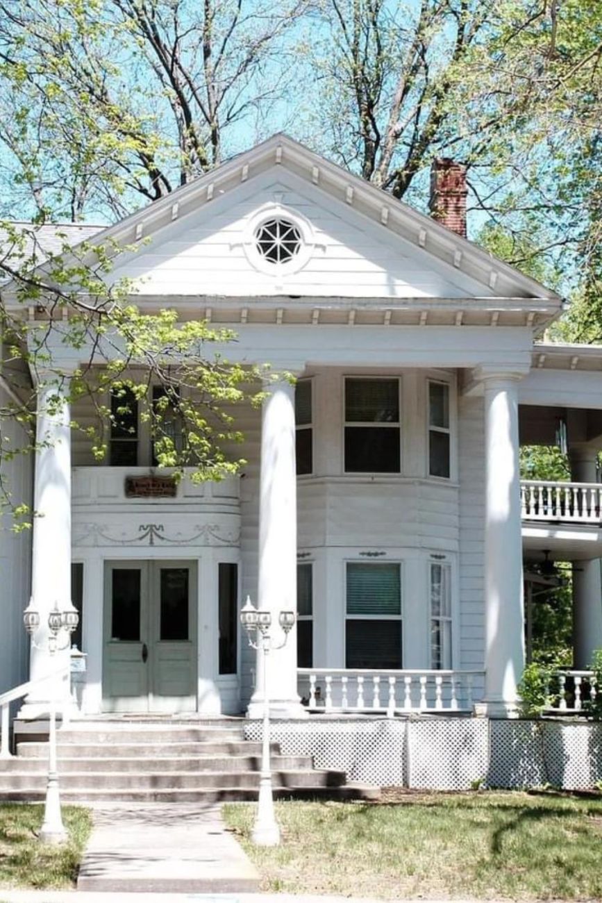1876 Greek Revival For Sale In Marshall Missouri