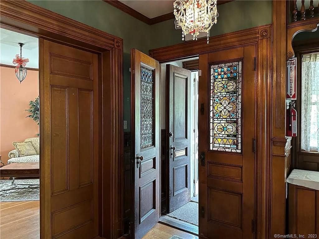 1895 Sloper-Wesoly Mansion For Sale In New Britain Connecticut