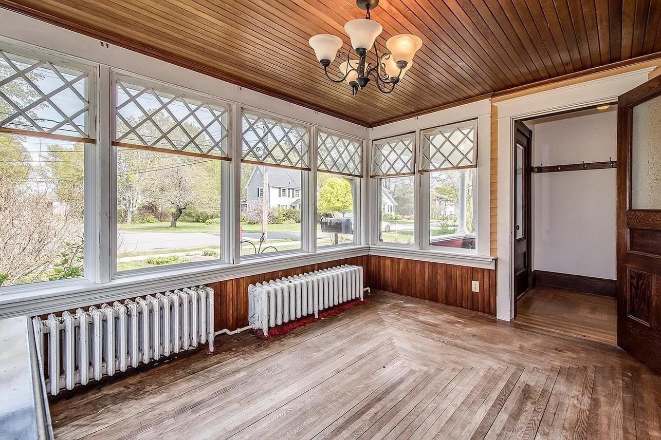 1906 Victorian For Sale In Middletown Nova Scotia