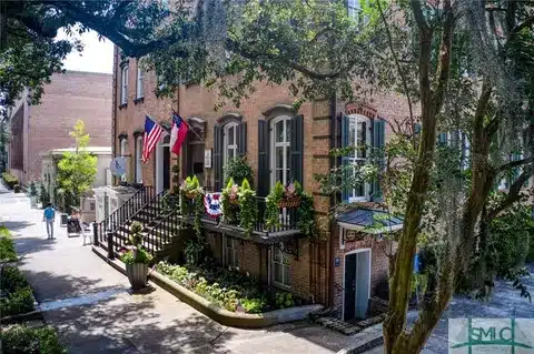 1871 Townhouse For Sale In Savannah Georgia