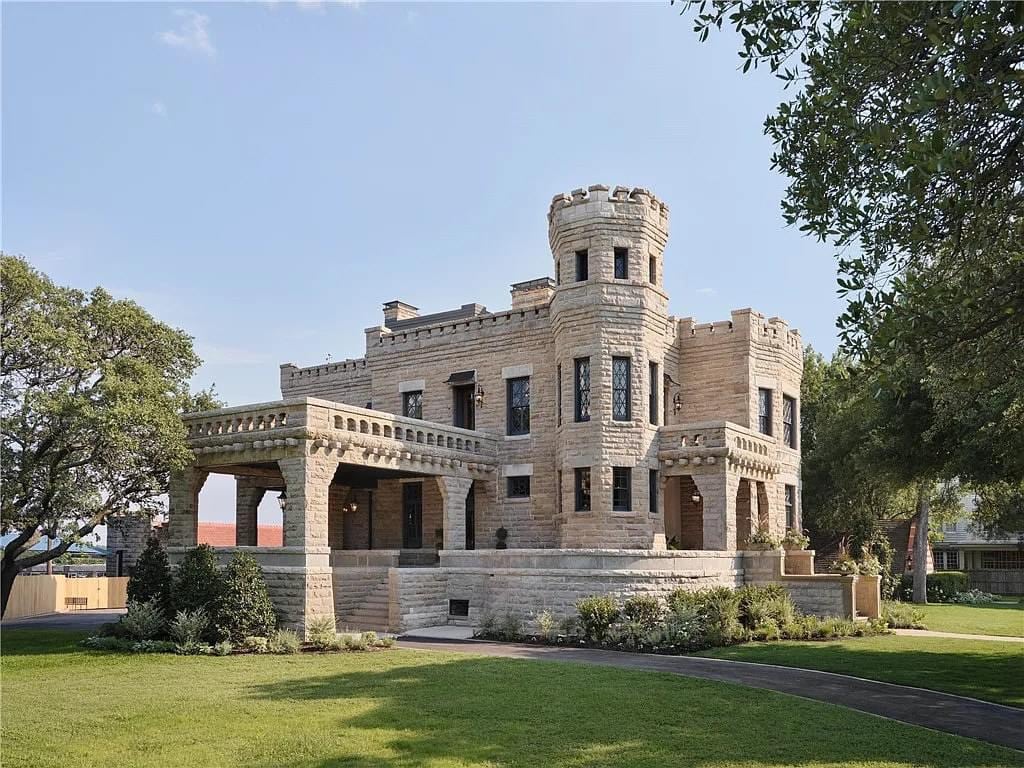 1890 Mansion For Sale In Waco Texas