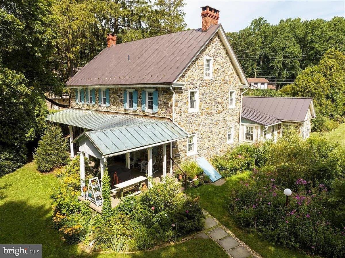 1786 Stone House For Sale In Fleetwood Pennsylvania