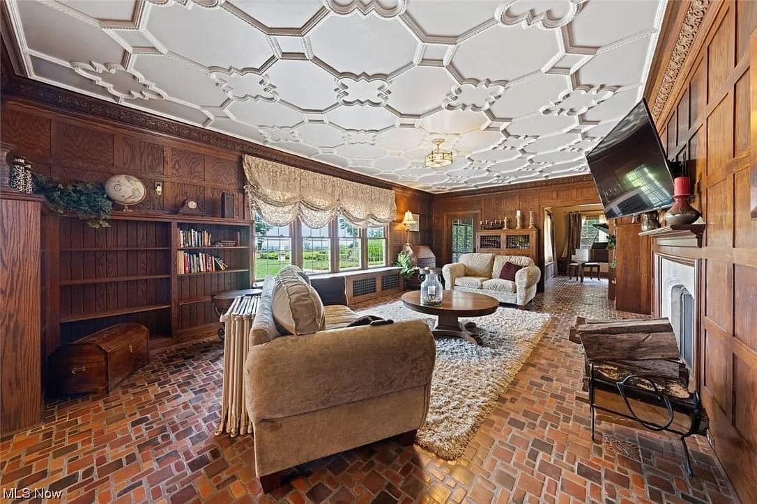 1917 Mansion For Sale In Lakewood Ohio