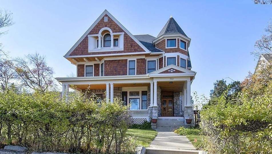 1892 Victorian For Sale In Helena Montana — Captivating Houses