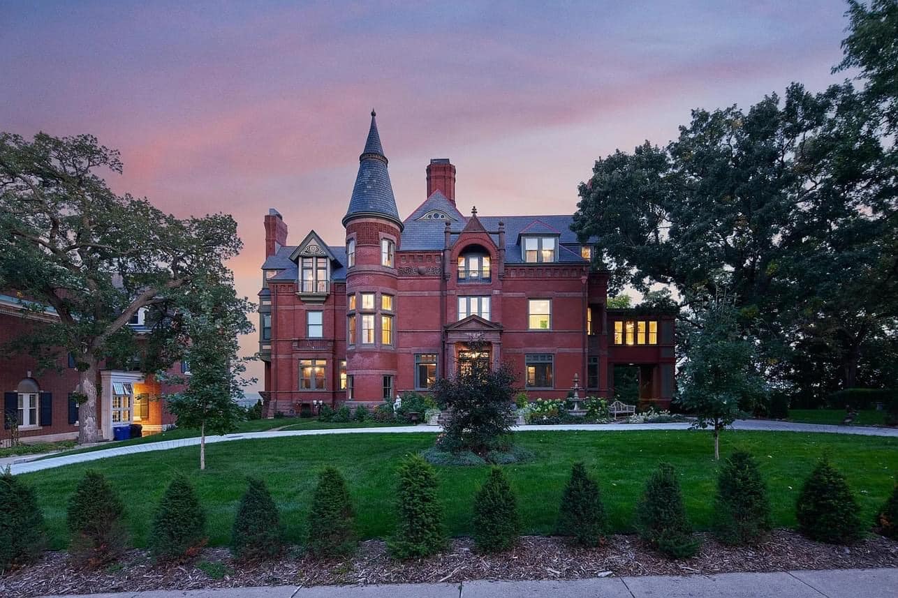 1884 Mansion For Sale In Saint Paul Minnesota