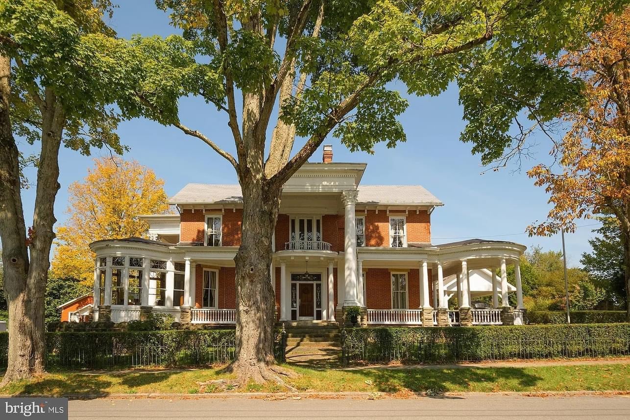 1890 Historic House For Sale In Kingwood West Virginia