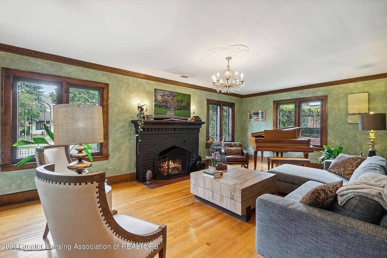1928 Historic House For Sale In Lansing Michigan
