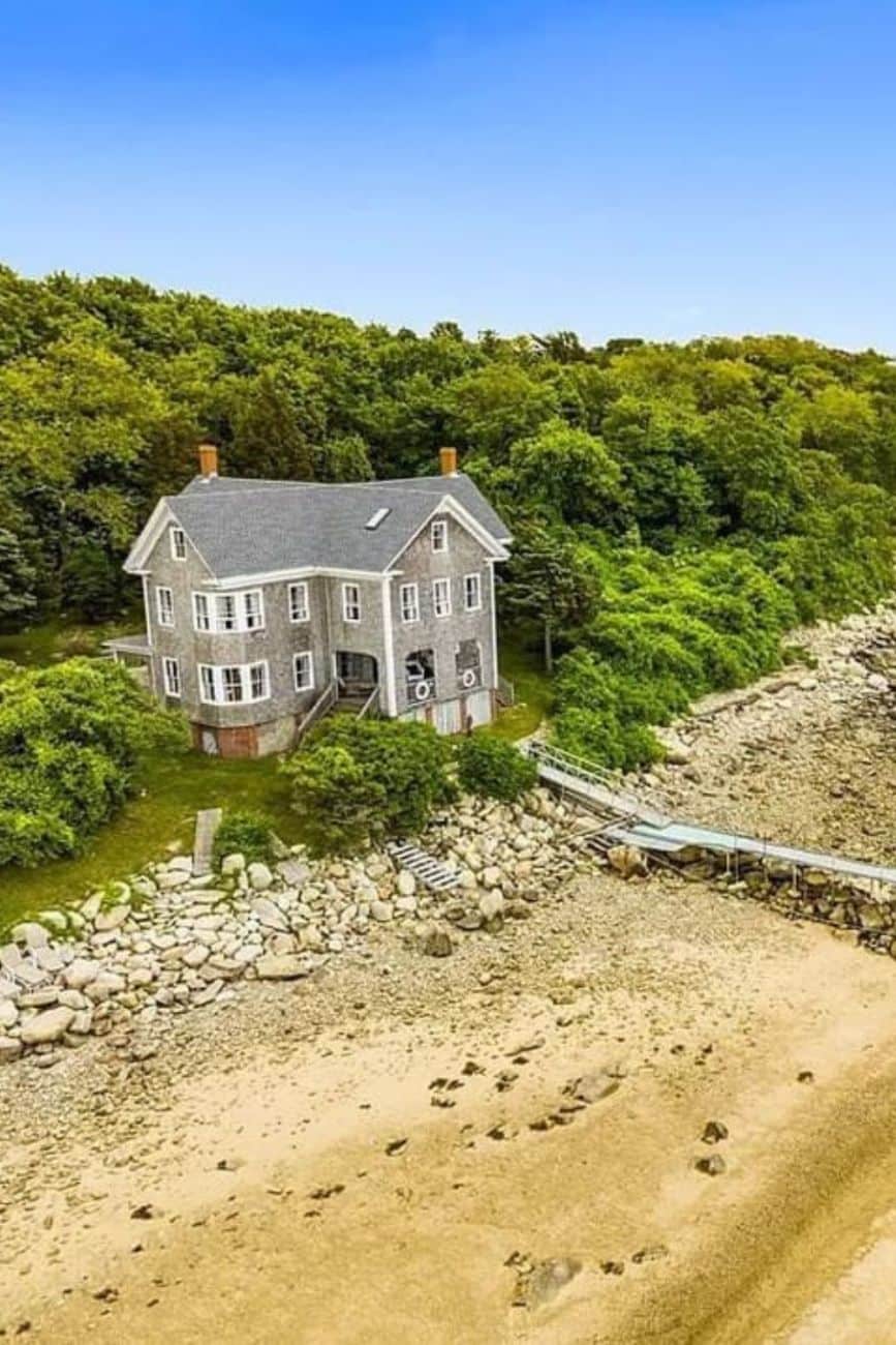 1890 Historic Waterfront House For Sale In Plymouth Massachusetts