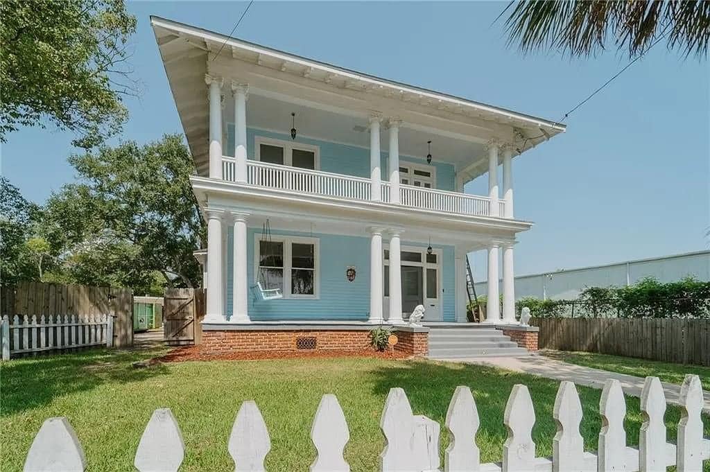 1902 Historic House For Sale In Mobile Alabama