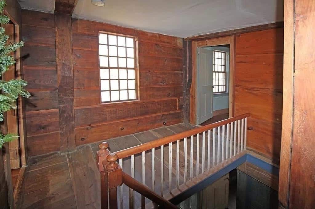 1720 Saltbox For Sale In Sunderland Massachusetts