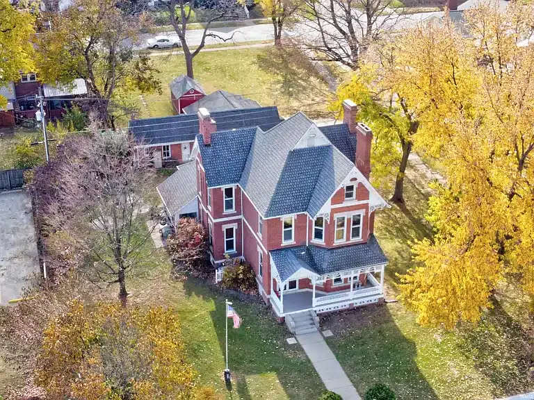 1896 Victorian For Sale In Washington Indiana