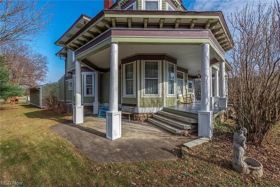 1898 Victorian For Sale In South Amherst Ohio