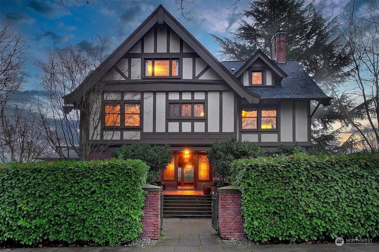 1910 Tudor Revival For Sale In Seattle Washington
