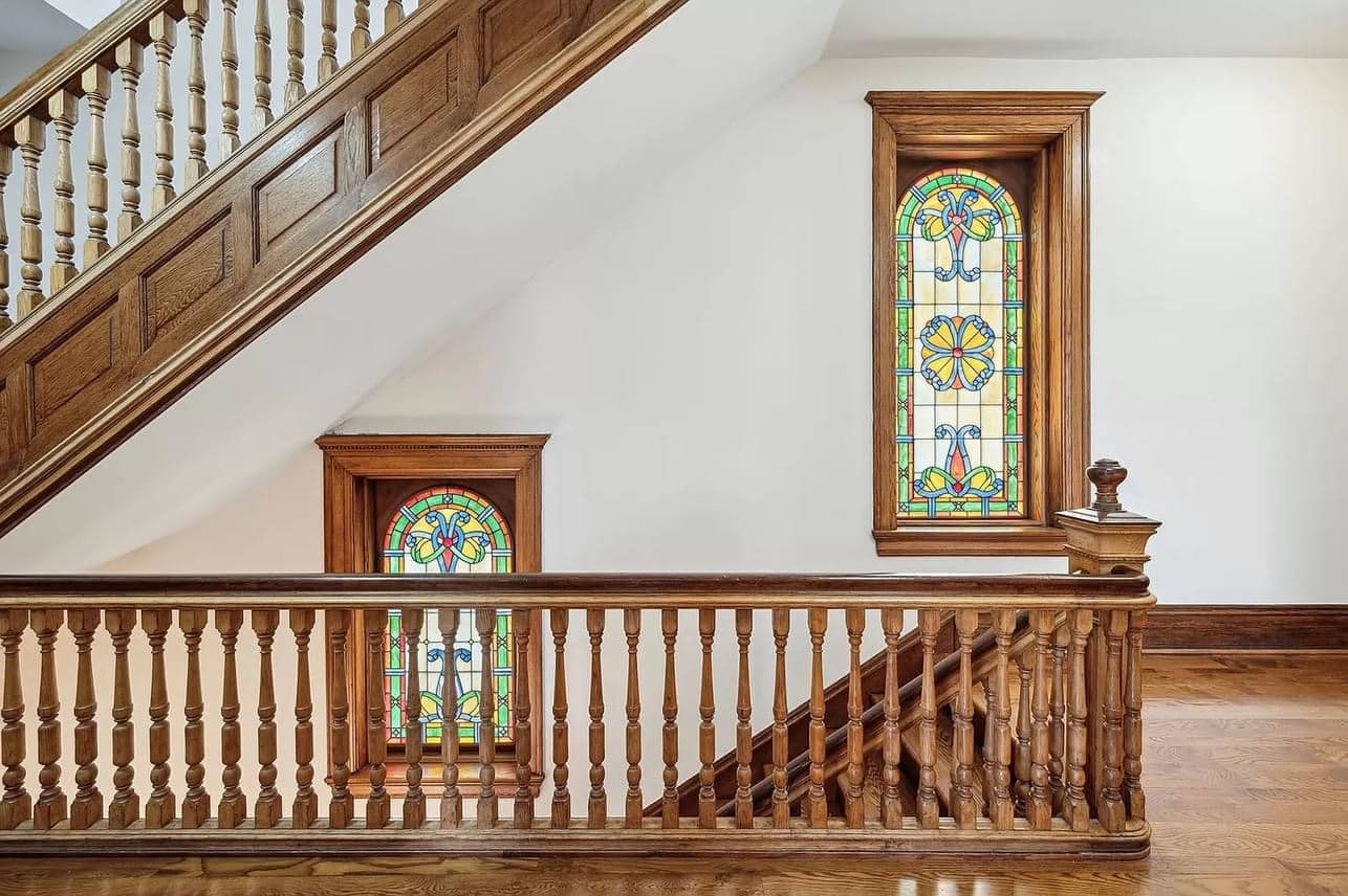 1894 Victorian For Sale In Chicago Illinois