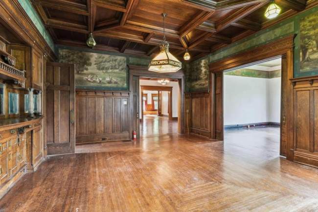 1908 Murphy Mansion For Sale In Urbana Ohio — Captivating Houses