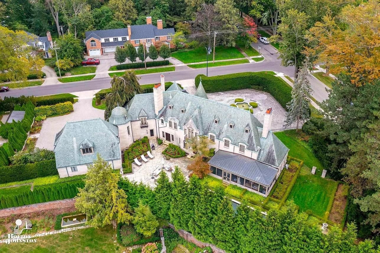 1928 Mansion For Sale In Grosse Pointe Farms Michigan