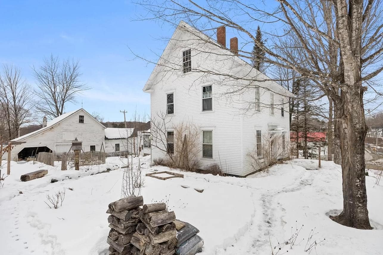 1844 Colonial For Sale In Sebec Maine