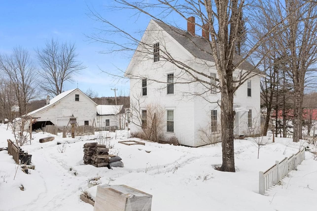 1844 Colonial For Sale In Sebec Maine