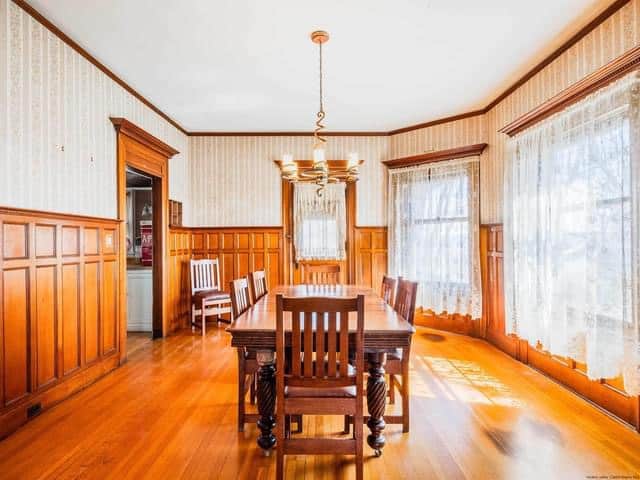1901 Historic House For Sale In Kingston New York