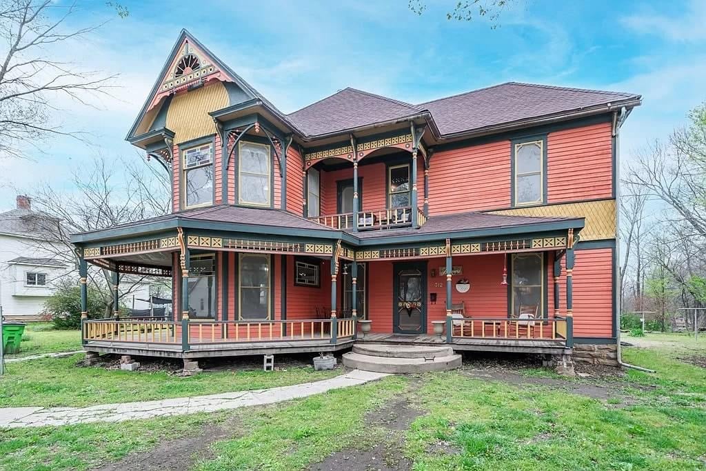 1900 Victorian For Sale In Fall River Kansas
