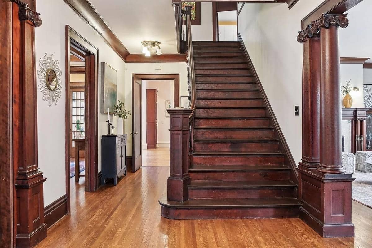 1907 Historic House For Sale In Minneapolis Minnesota
