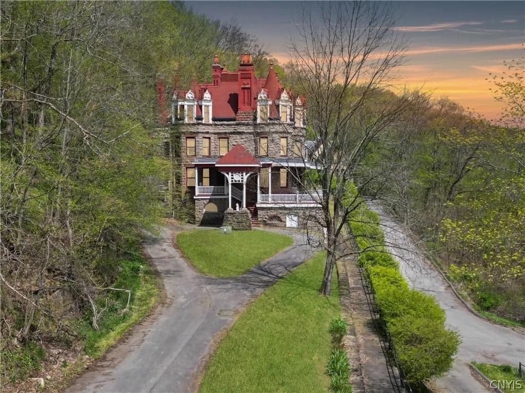 1889 Mansion For Sale In Little Falls New York