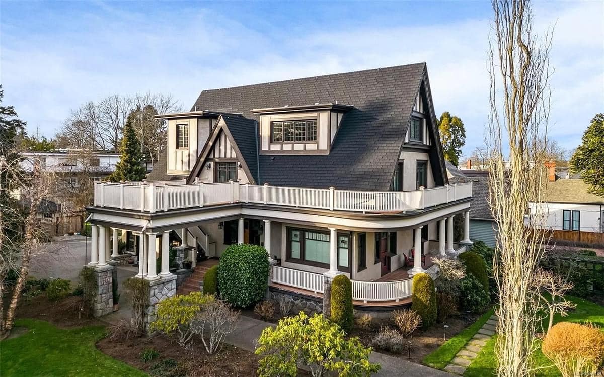 1908 Miramonte Estate For Sale In Victoria British Columbia