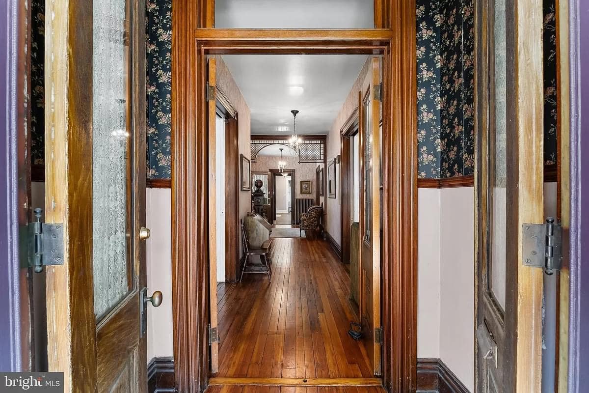 1885 Victorian For Sale In Mount Holly New Jersey